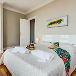 Luxury White With Sea View, Heated Pool 빌라 아데제