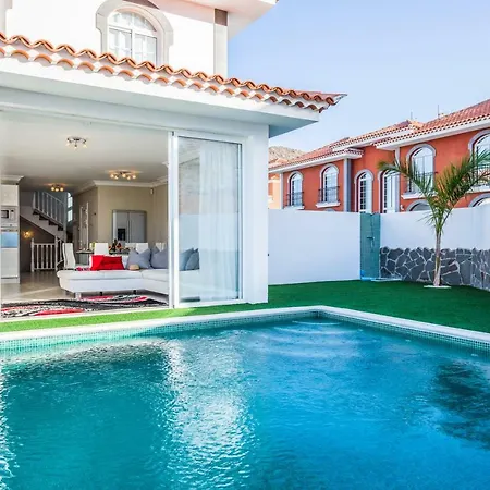 Luxury White With Sea View, Heated Pool Villa Costa Adeje (Tenerife)