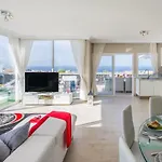 Luxury White With Sea View, Heated Pool Villa