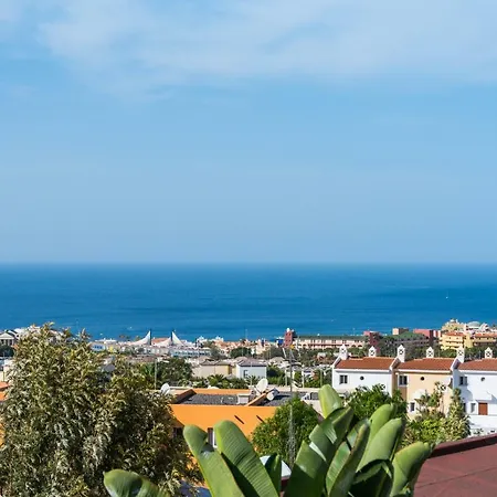 Luxury White With Sea View, Heated Pool *