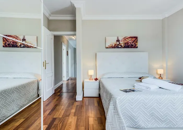 Luxury White With Sea View, Heated Pool Vila *